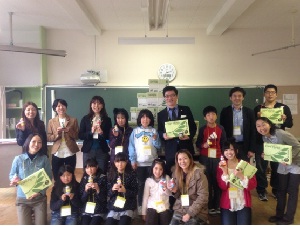 女川向学館 コピー用紙贈呈式